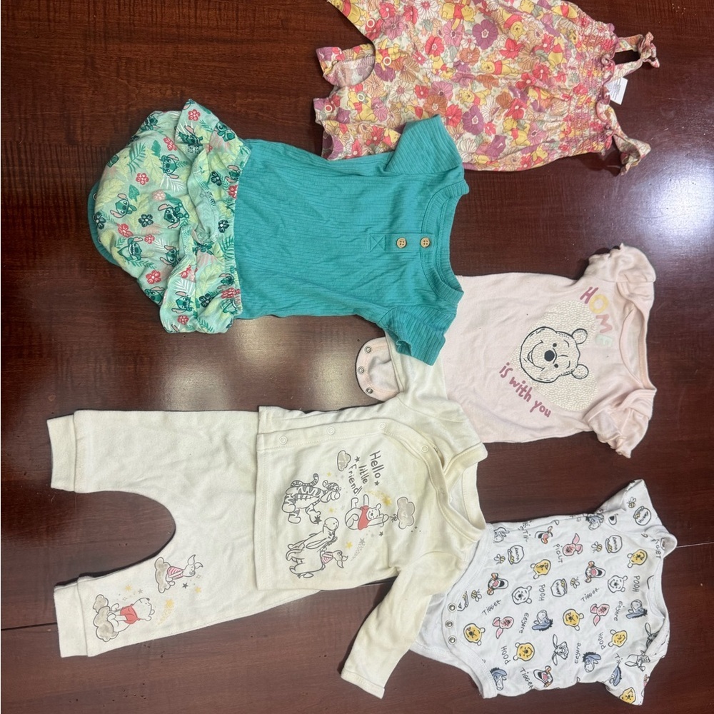 Adorable Baby Disney Clothing Set with Cartoon Prints